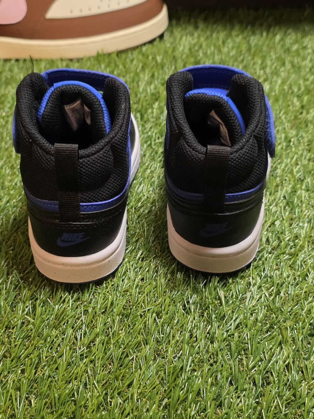 Nike kids high